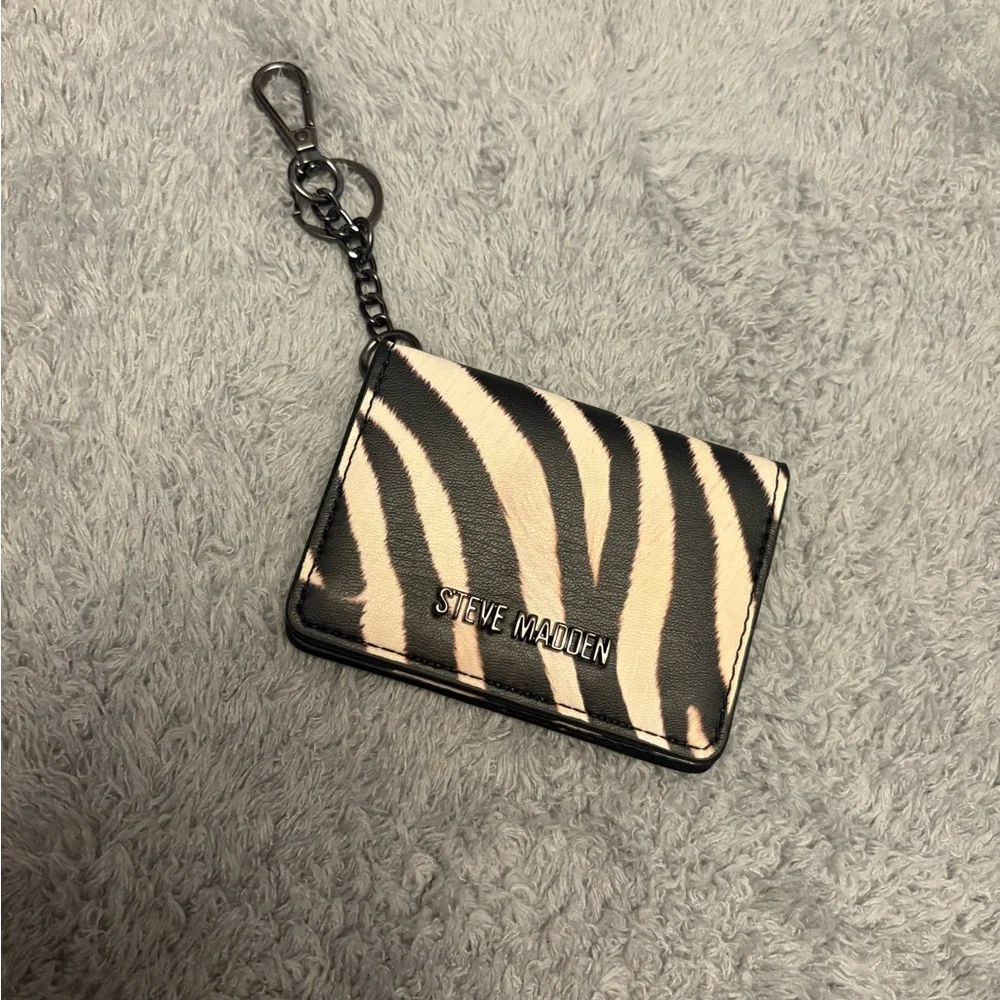 SOLD - Picture 2 of 6